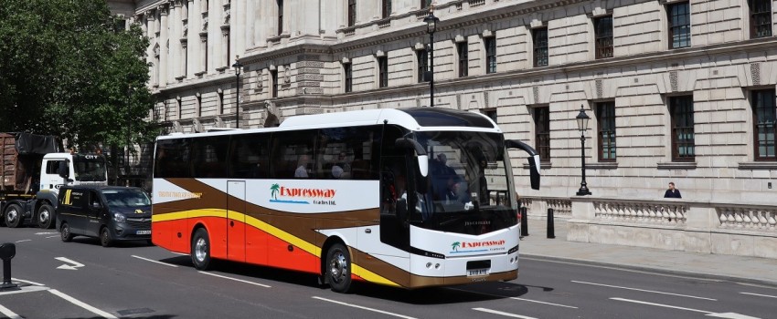 COACH AND BUS UK