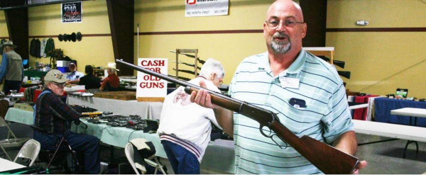 Raleigh GUN & KNIFE SHOW