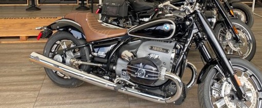 LONG BEACH MOTORCYCLE SHOW