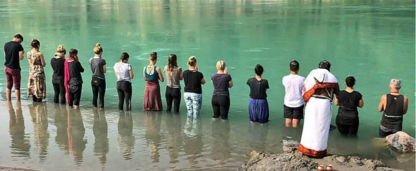 200  hour Yoga Teacher Training in Rishikesh