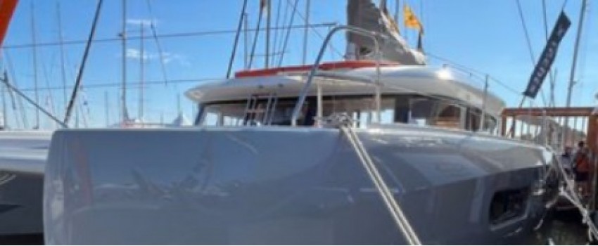  SAILBOAT SHOW