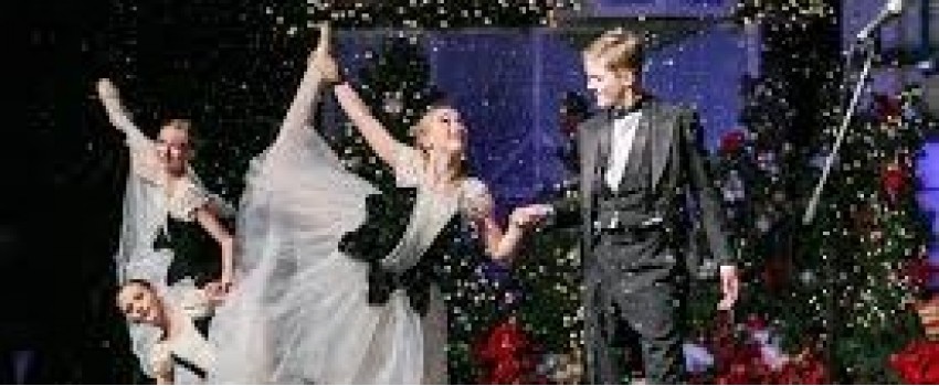 VICTORIAN COUNTRY CHRISTMAS FESTIVAL