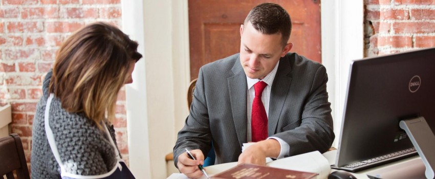 How to Prepare for Your First Meeting with a Personal Injury Lawyer