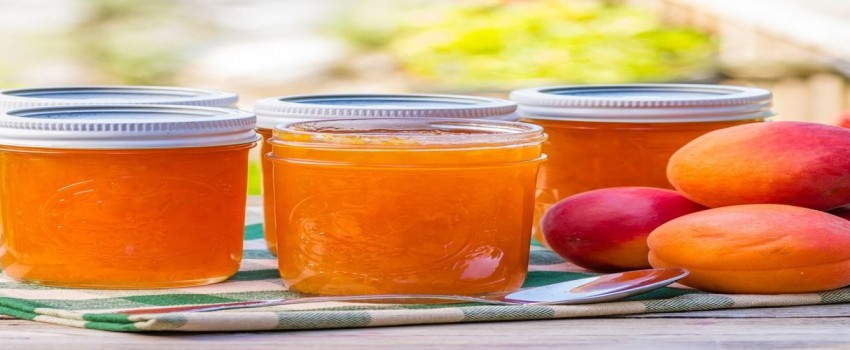 Stonefruit Preserve Workshop with Merrilee Olson