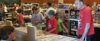 Sports Card & Collectibles Auction Show