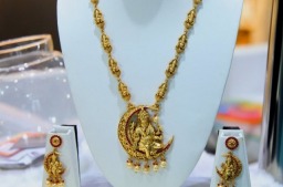 IIFJAS, India International Fashion Jewellery & Accessories Show - Mumbai