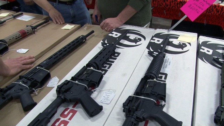 Gray Gun Show, GRAY GUN SHOW