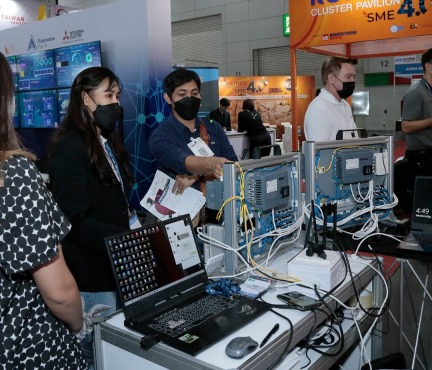 Manufacturing Expo, MANUFACTURING EXPO