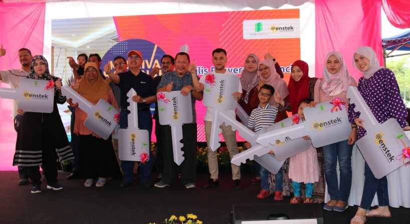 HOVP, REAL ESTATE CARNIVAL