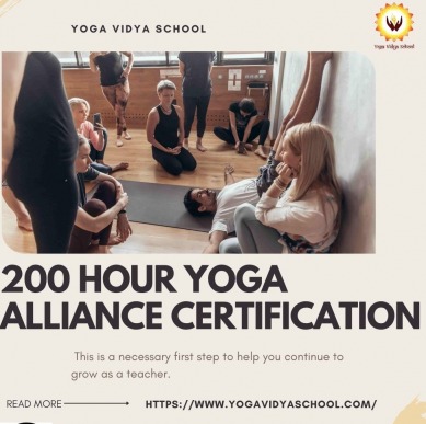 200 Hour Yoga Teacher Training in Rishikesh, India 2023