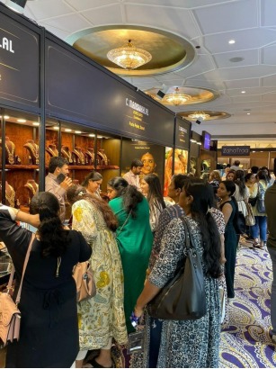 JEWELLERY WORLD EXHIBITION