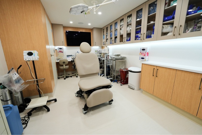 Advantages of Services in Linkov Hair Surgery