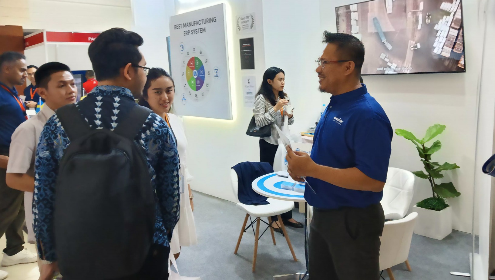 EXHIBITION, Indonesia Warehousing & Logistics Expo (IWALEX 2026)