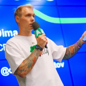 Dmitry Akhmetov 