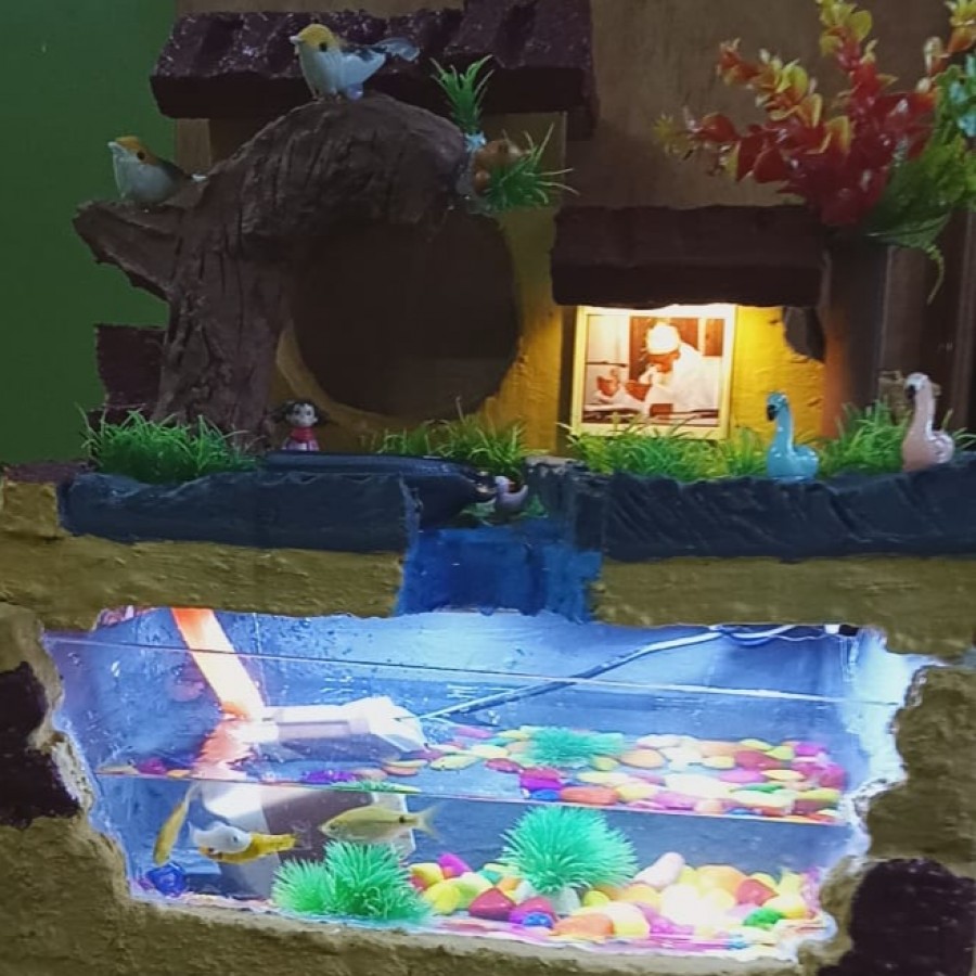 Waterfall fountain