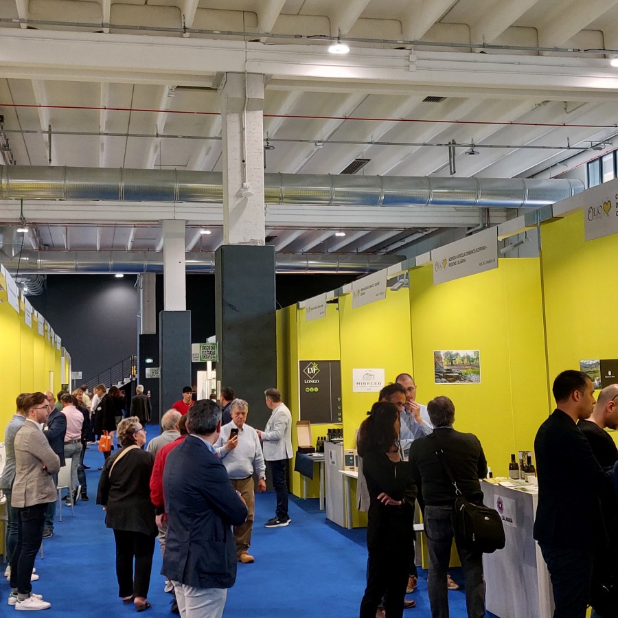 Olio Capitale - top quality extra virgin olive oils expo