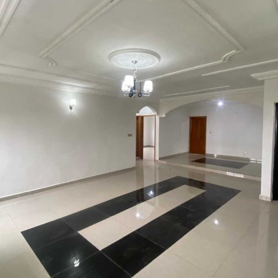 Apartments, Studios, Single Rooms and Lands for sell around Buea, Cameroon