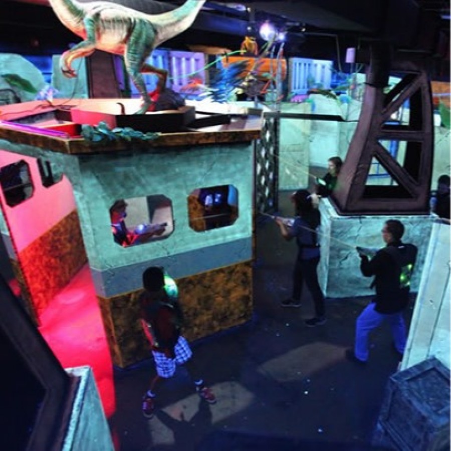 Colonial Bowling & Entertainment