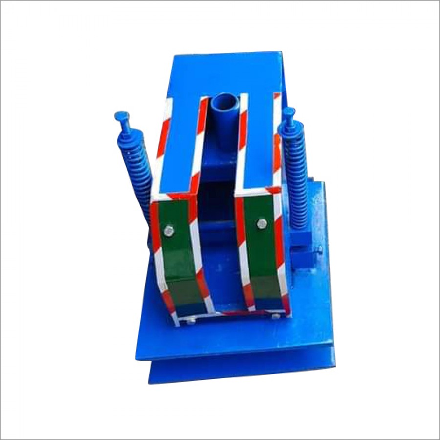Manual Slipper Sole Cutting Machine