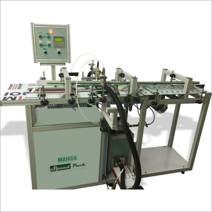 Semi Automatic Gluing And Folding Machine