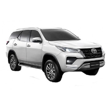 2015 Model 2393 CC Manual Gear Box Diesel Used Toyota Fortuner Car