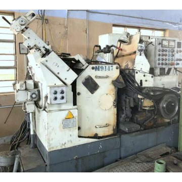 CINCINNATI CENTERLESS GRINDING MACHINE