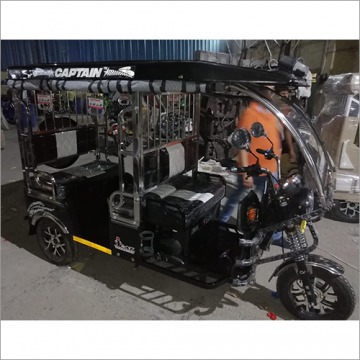 Electric Battery Rickshaw