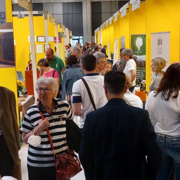Olio Capitale - top quality extra virgin olive oils expo